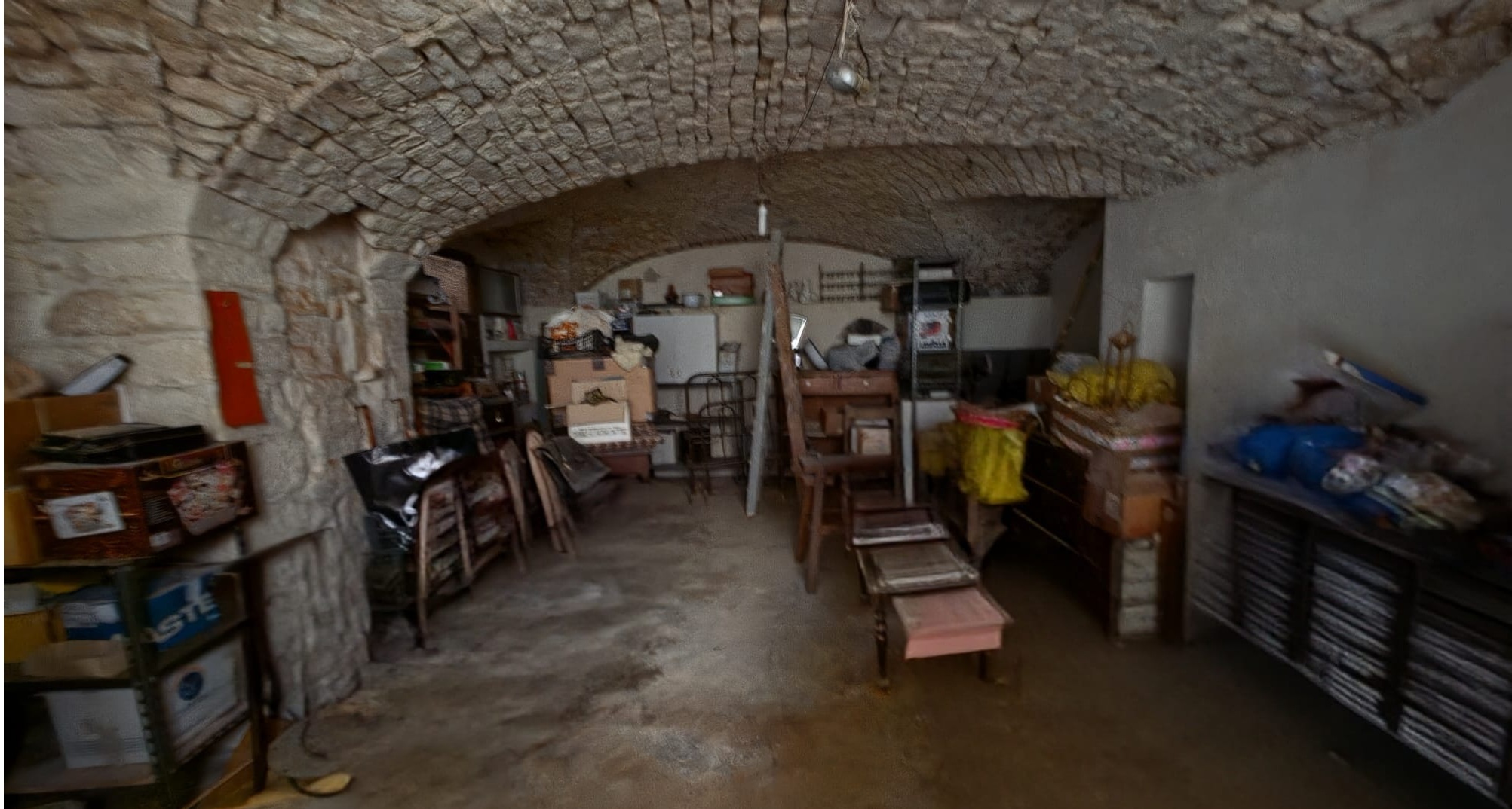 Locale Uso Deposito
